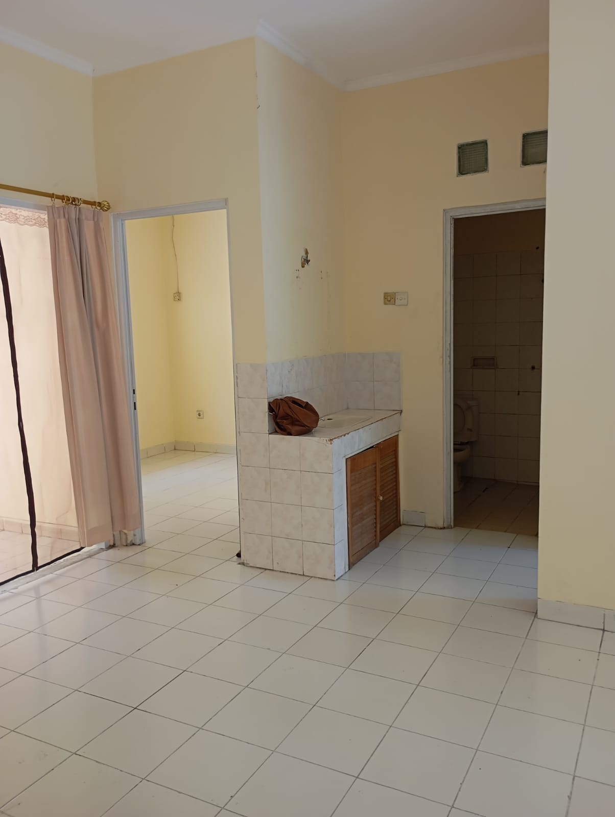 Rumah Disewakan di Cluster Meadow Green Lippo Cikarang 
